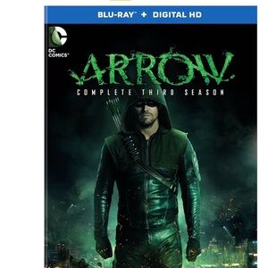 ( 0438) DC Comics Arrow Season 3 Blu-ray - Green and Black
